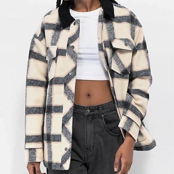 Coal Sheila Cream Plaid Shacket Size Medium - Picture 2 of 8